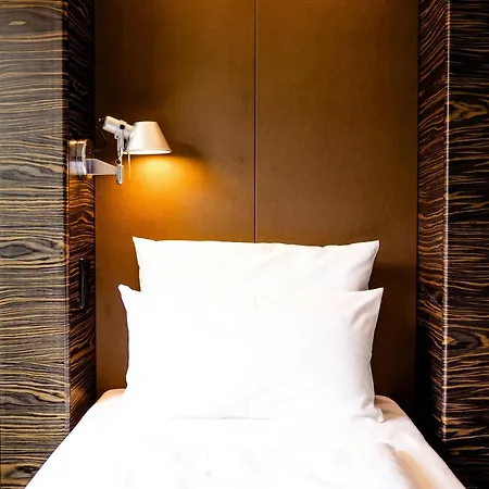 One Berlin-tiergarten 3*
