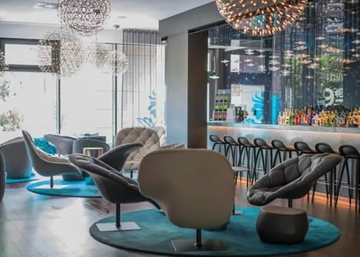 蒂尔加藤1号汽车旅馆 酒店