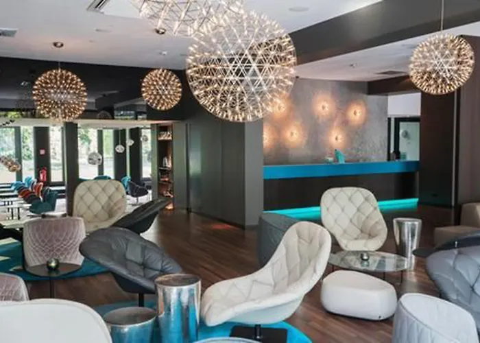 蒂尔加藤1号汽车旅馆