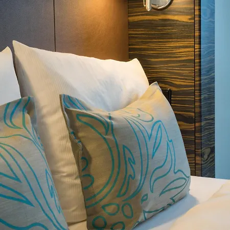 One Berlin-tiergarten Hotel 3*