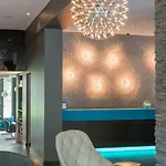 蒂尔加藤1号汽车旅馆