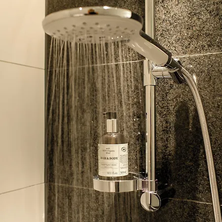 One Berlin-tiergarten 3* برلين